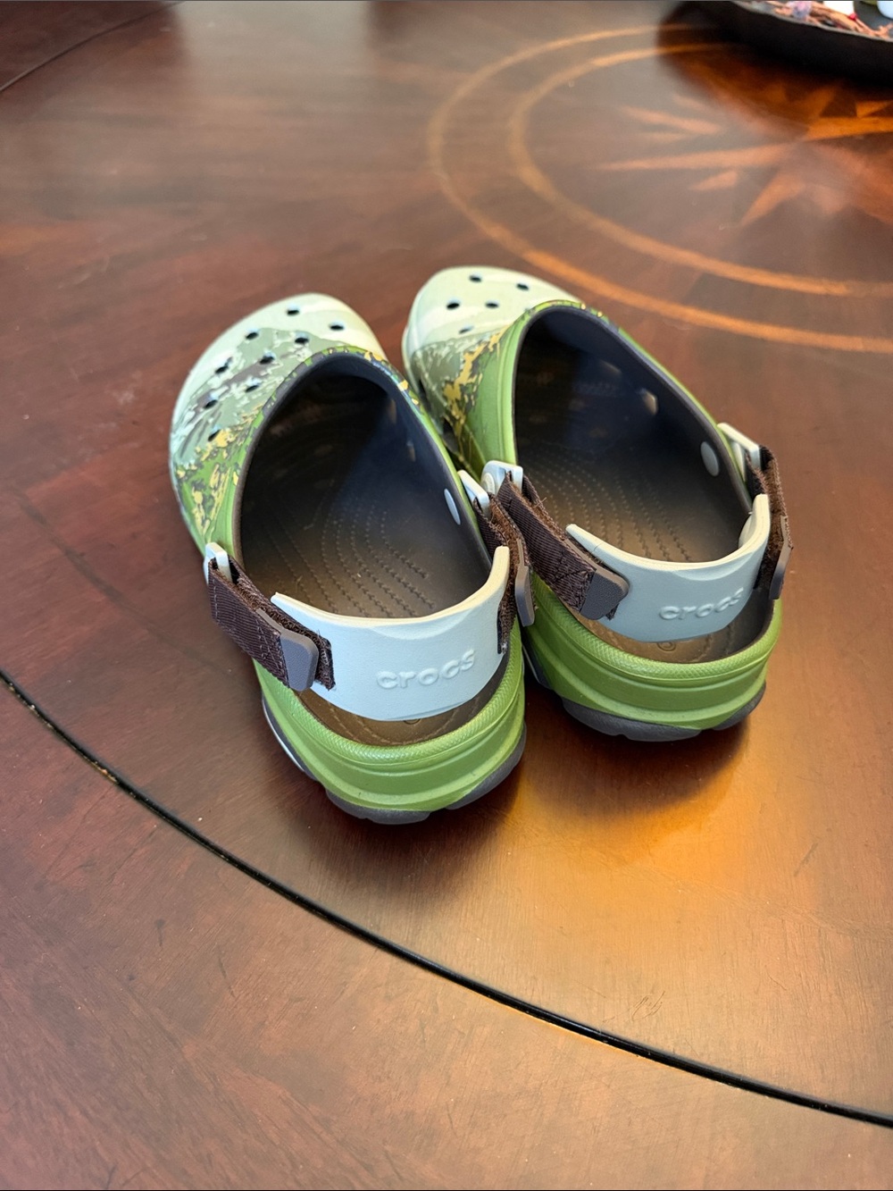 Limited Edition National Parks Crocs Iconic - Worn once - Picture 2 of 4